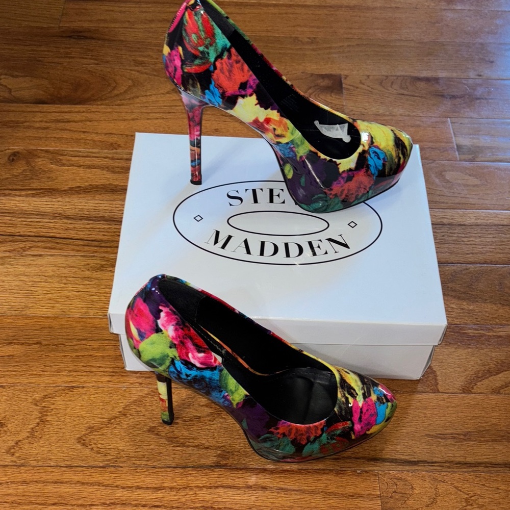 Steve Madden Women's Colorful Floral Heels